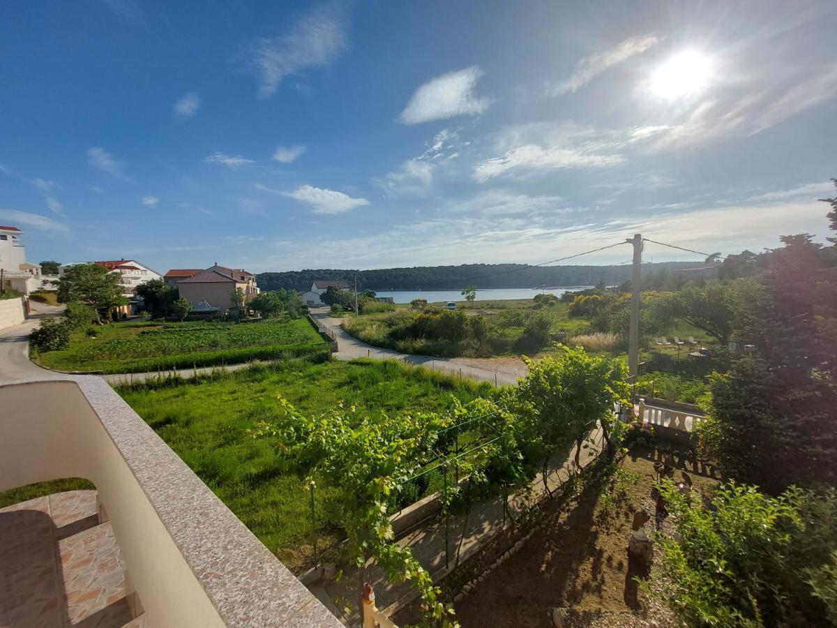 Rooms Marto Rab Exterior photo